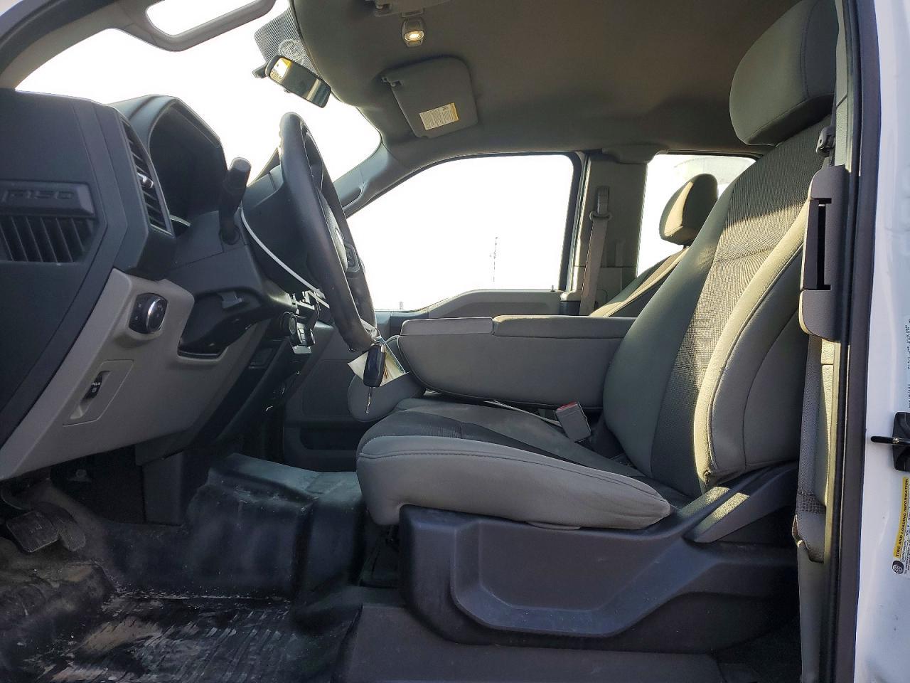2018 Ford F150 XL 4WD 5.0L V8 EXT Cab