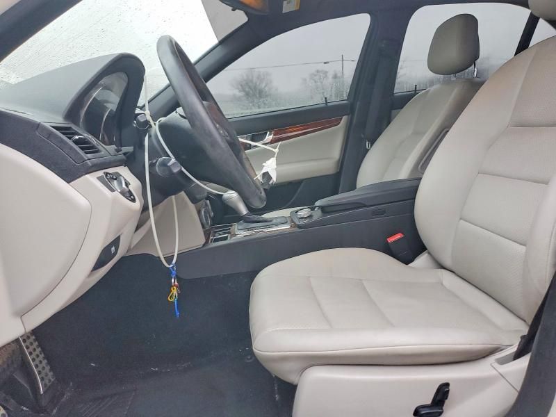 2010 Mercedes-Benz C300