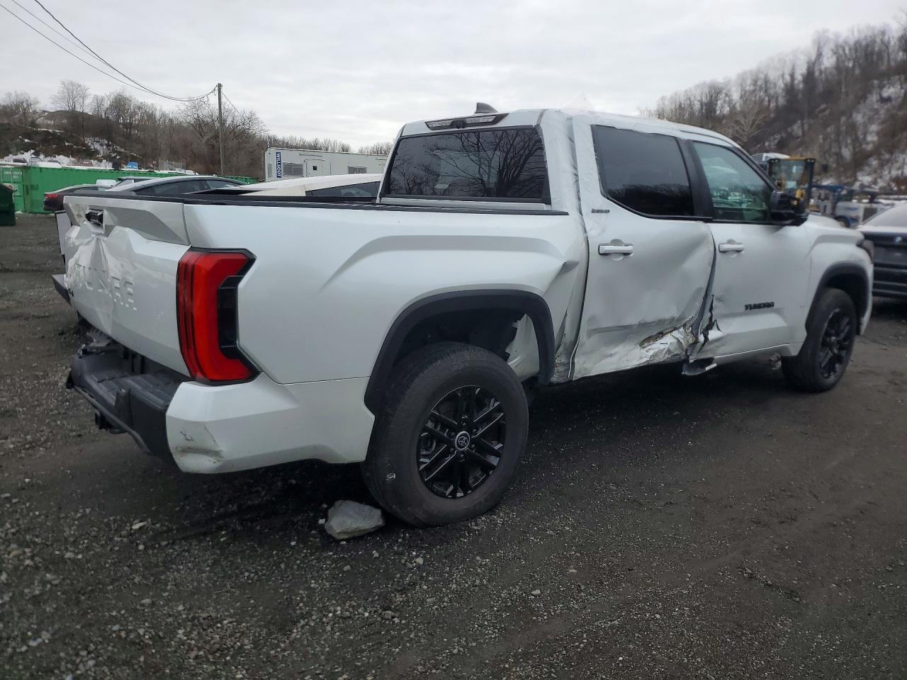 2024 Toyota Tundra 4WD Hybrid Crew Cab Limited