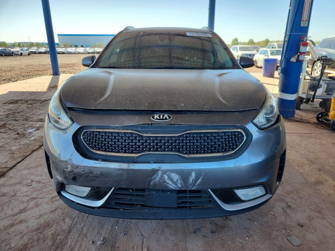 2017 KIA Niro lx