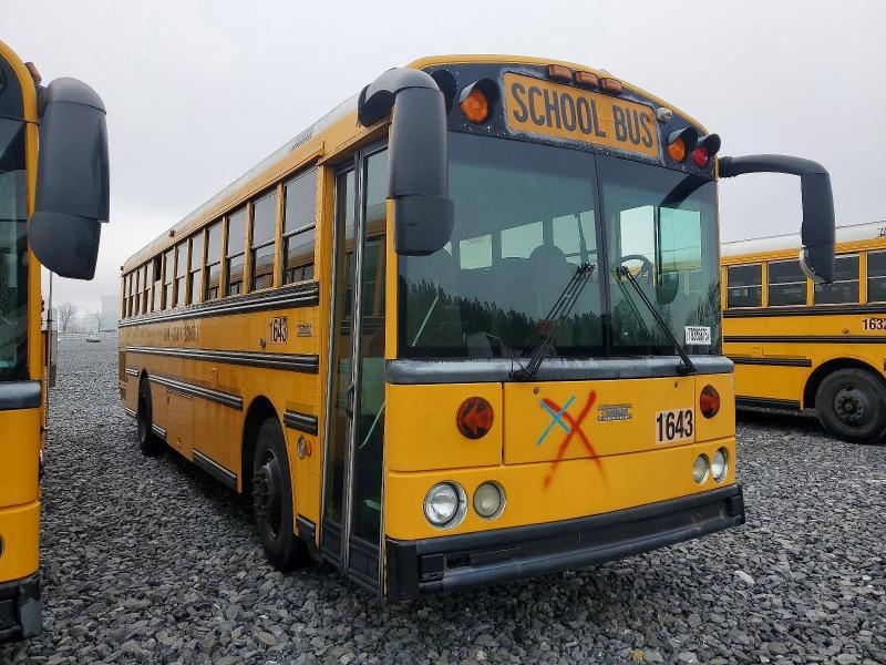 2004 Thomas School Bus