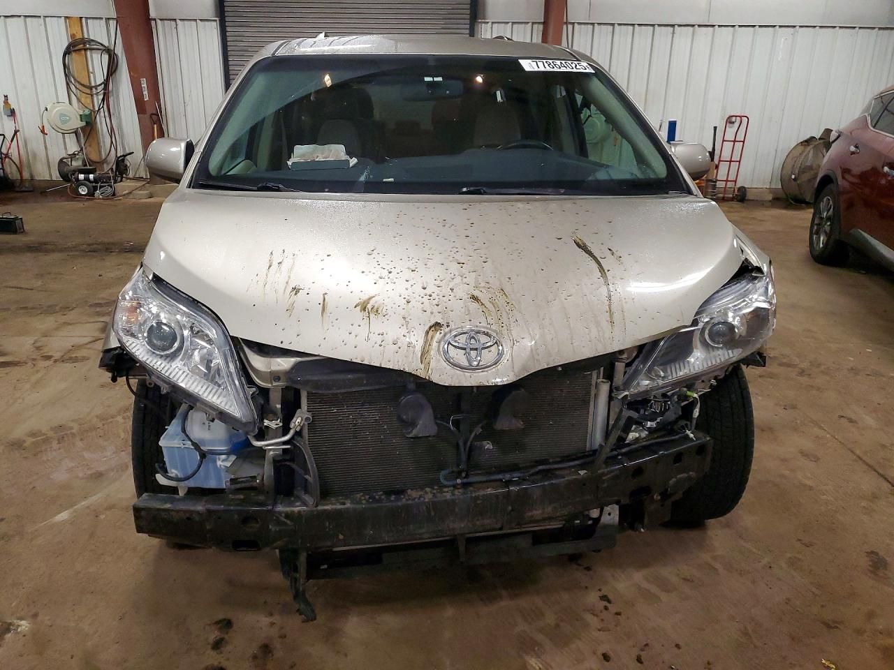 2017 Toyota Sienna le