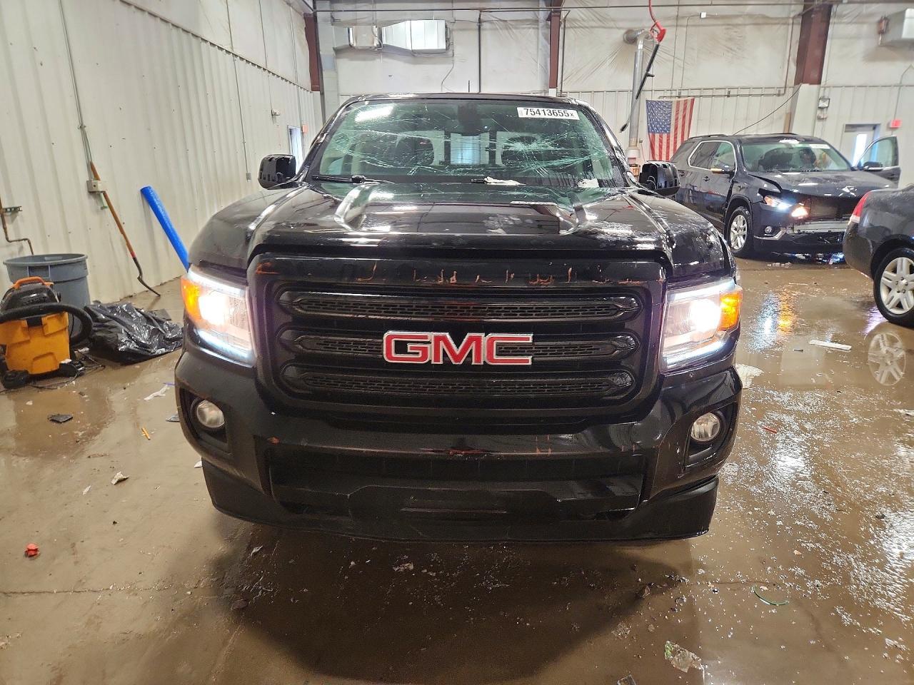 2018 GMC Canyon slt