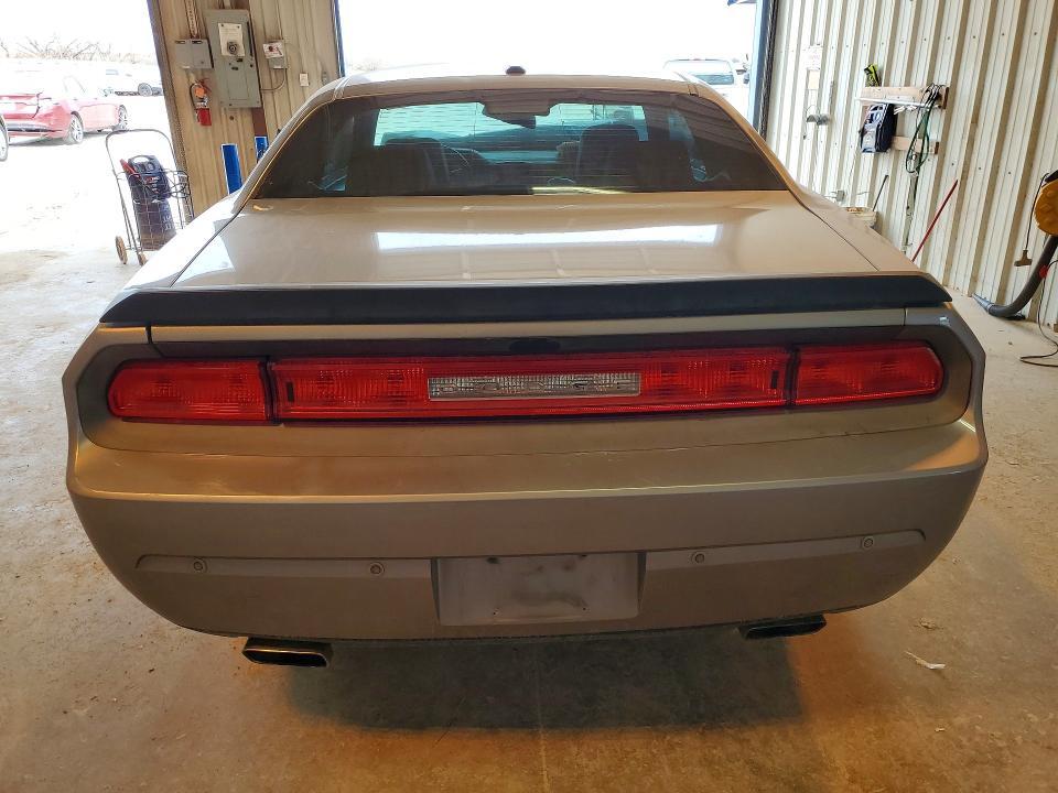 2013 Dodge Challenger sxt