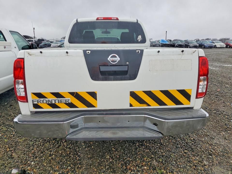 2013 Nissan Frontier s