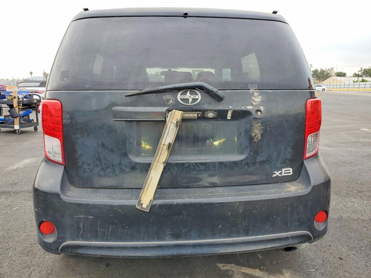 2013 Scion XB