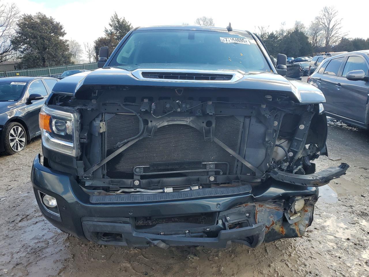 2019 GMC Sierra K2500 slt