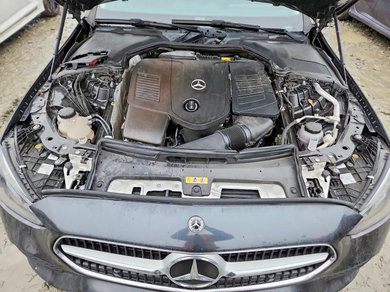 2022 Mercedes-Benz C300