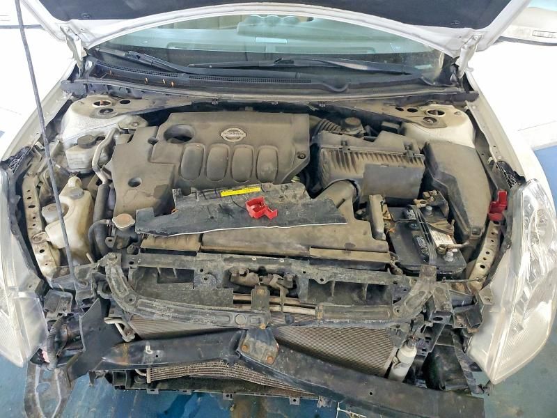 2012 Nissan Altima Base