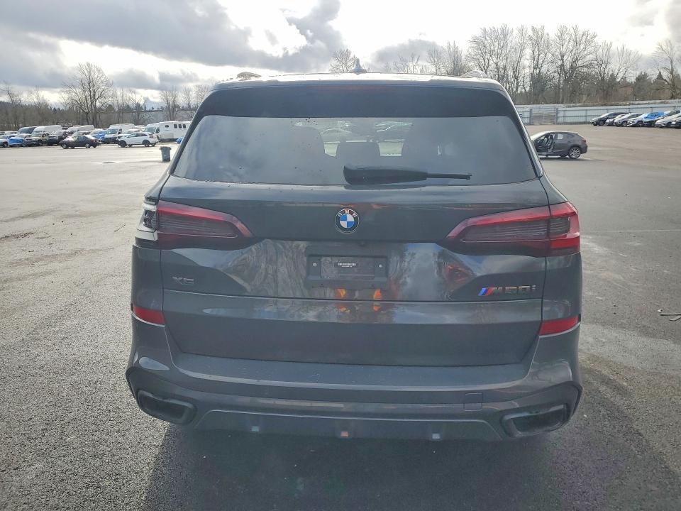 2023 BMW X5 M50i