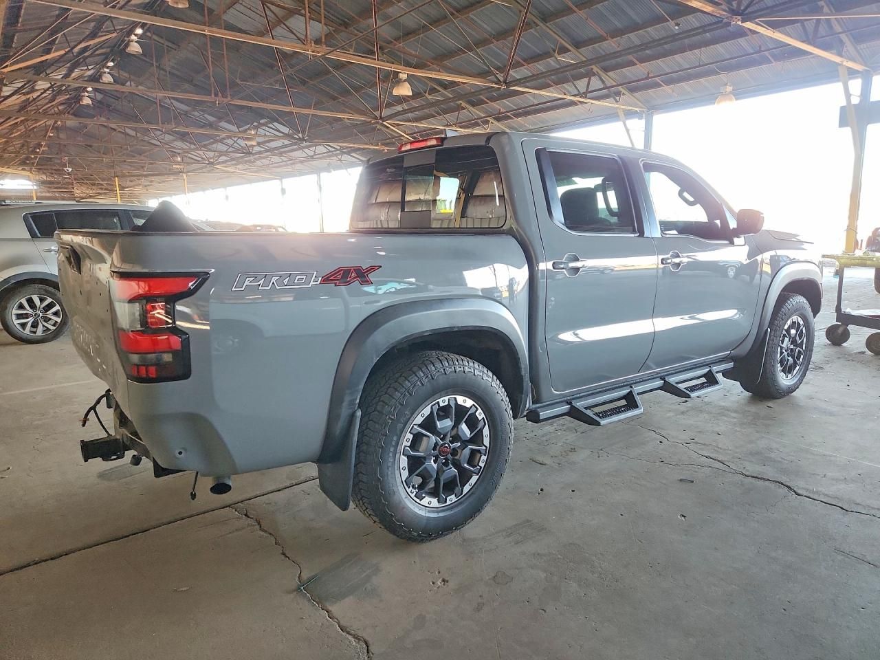 2025 Nissan Frontier s