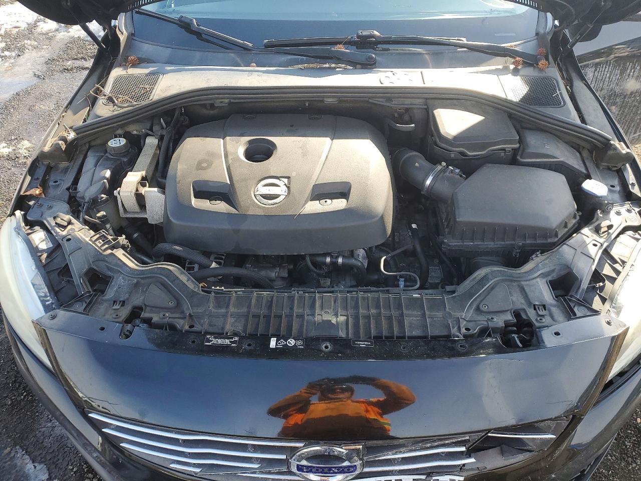 2015 Volvo V60 Premier