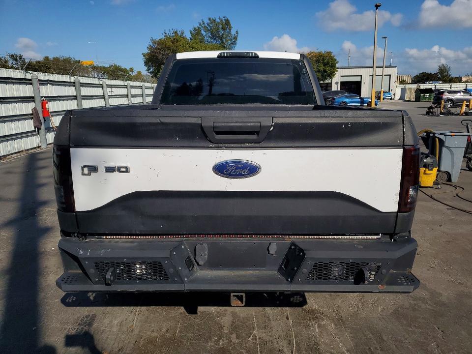 2015 Ford F150 Super cab