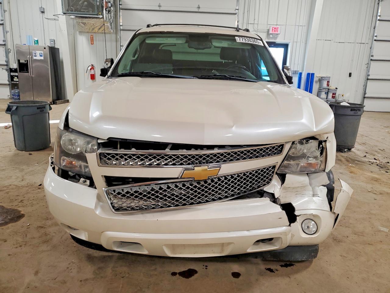 2011 Chevrolet Avalanche LTZ