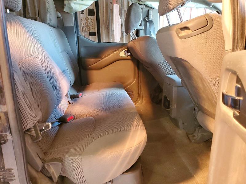 2014 Nissan Frontier S