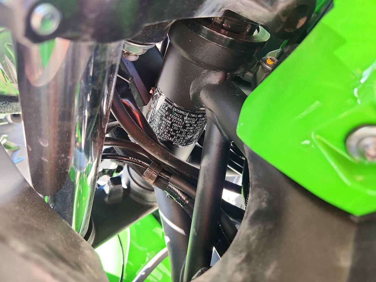 2025 Kawasaki EX650 P