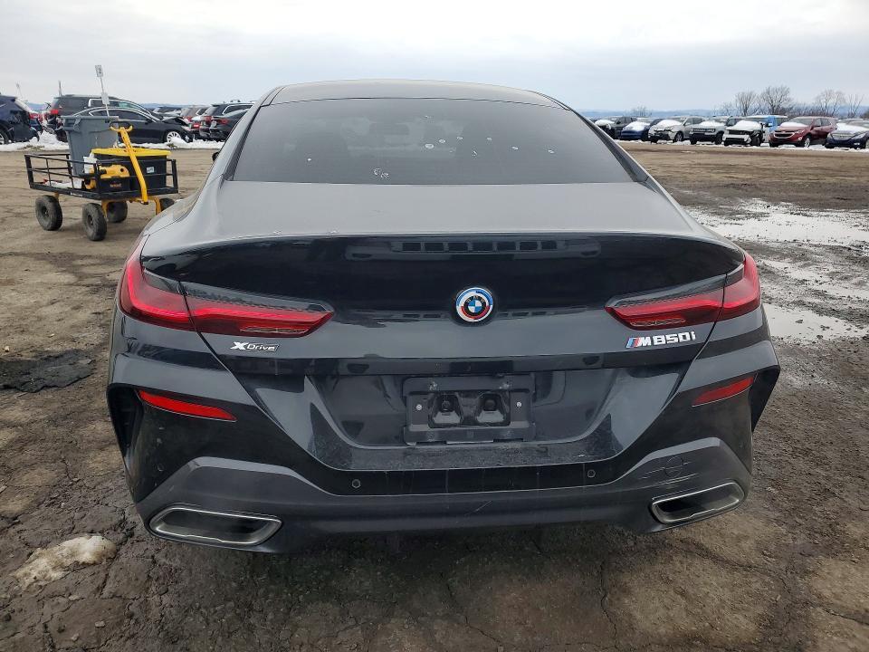 2023 BMW M850xi
