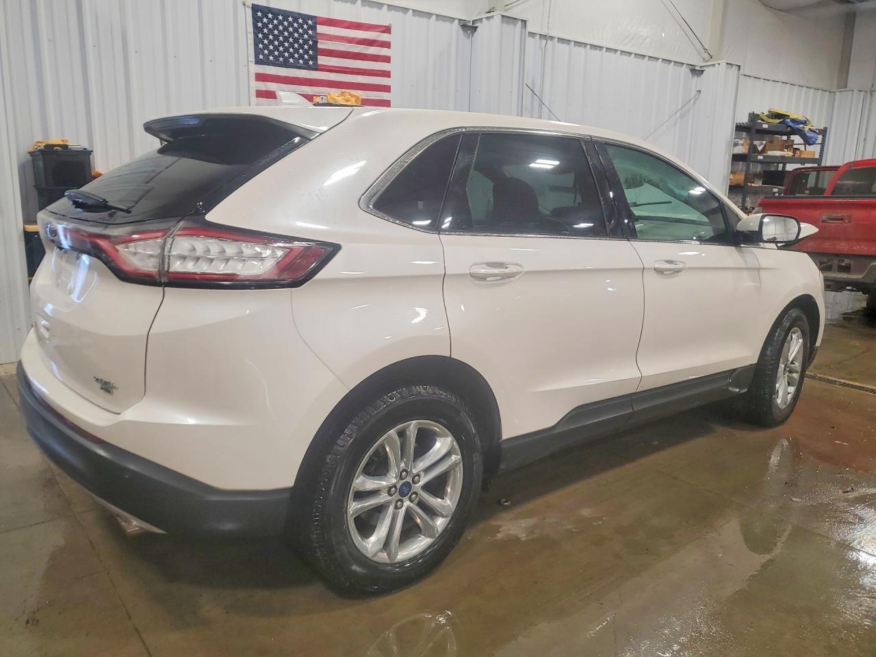 2017 Ford Edge sel