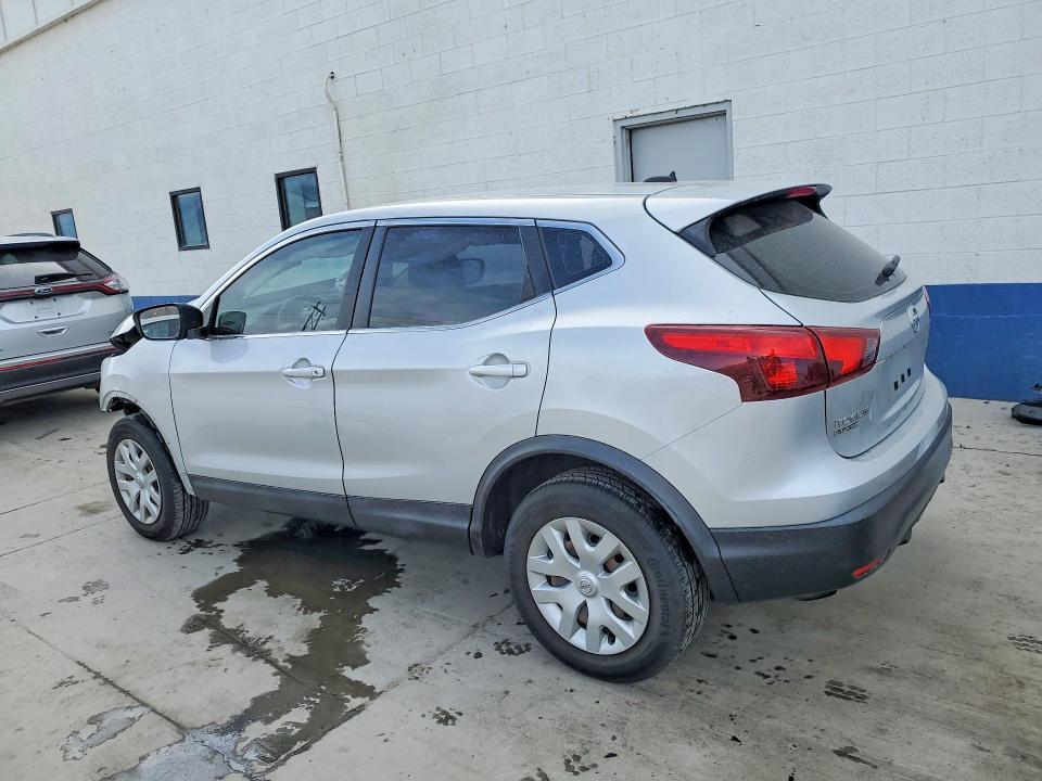 2019 Nissan Rogue Sport s