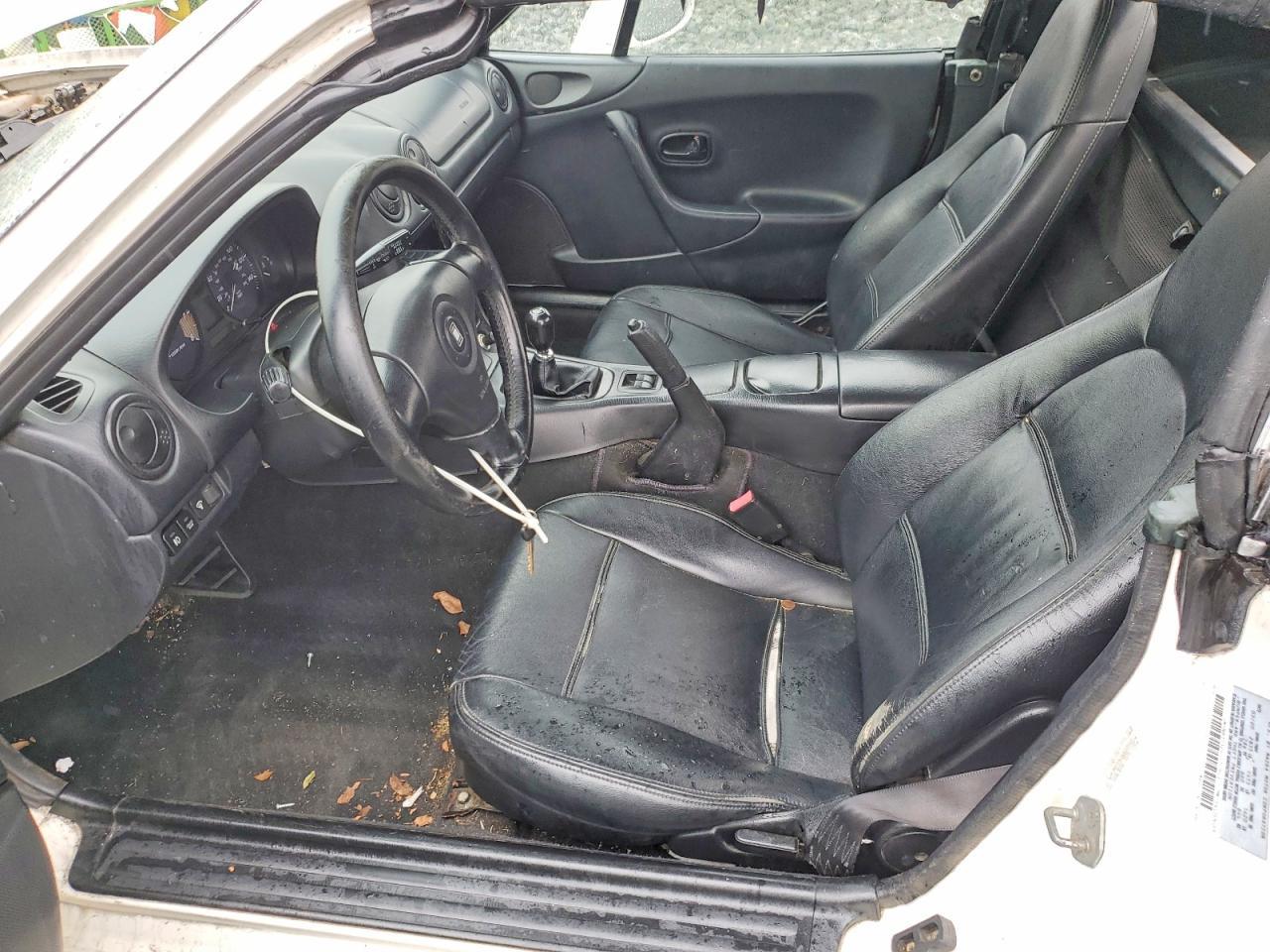 2000 Mazda Mx-5 Miata Base