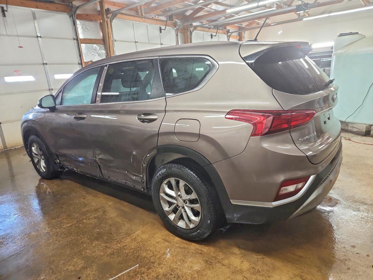 2019 Hyundai Santa fe se 2.4l
