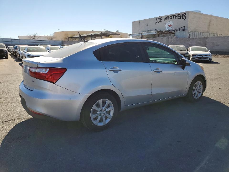 2016 KIA Rio lx