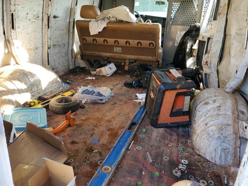 2008 Chevrolet Express G1500 Delivery Van