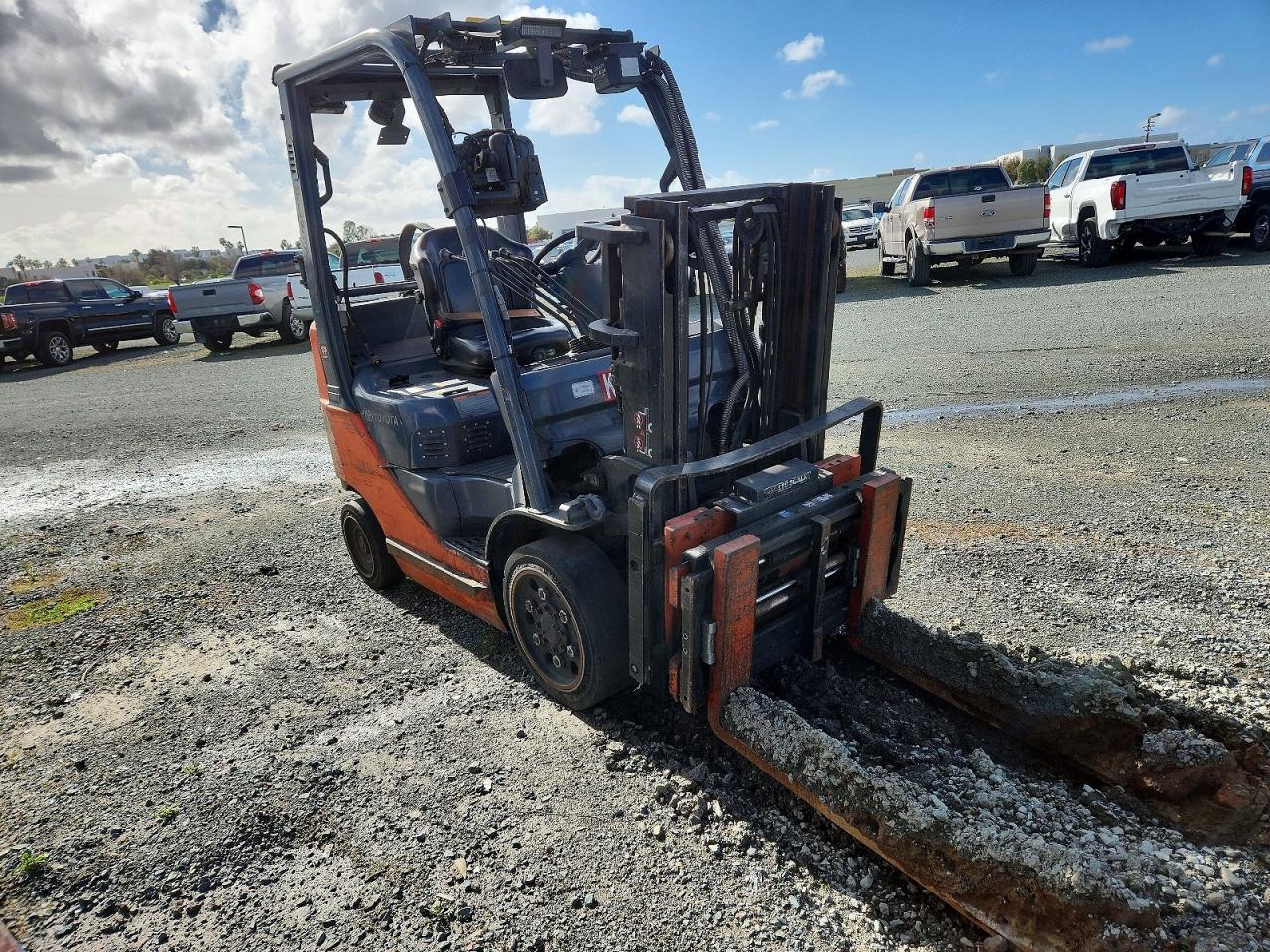 2014 Toyt Forklift-Forklift