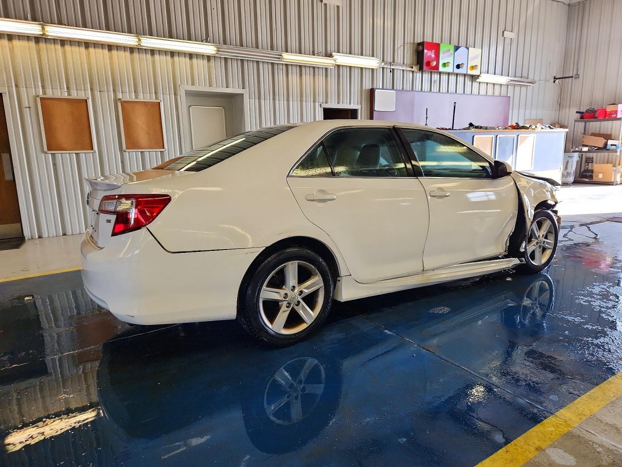 2013 Toyota Camry se