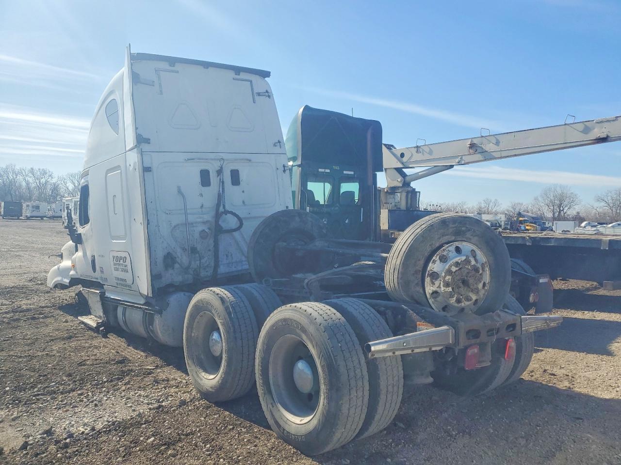 2015 Freightliner Cascadia Semi Truck