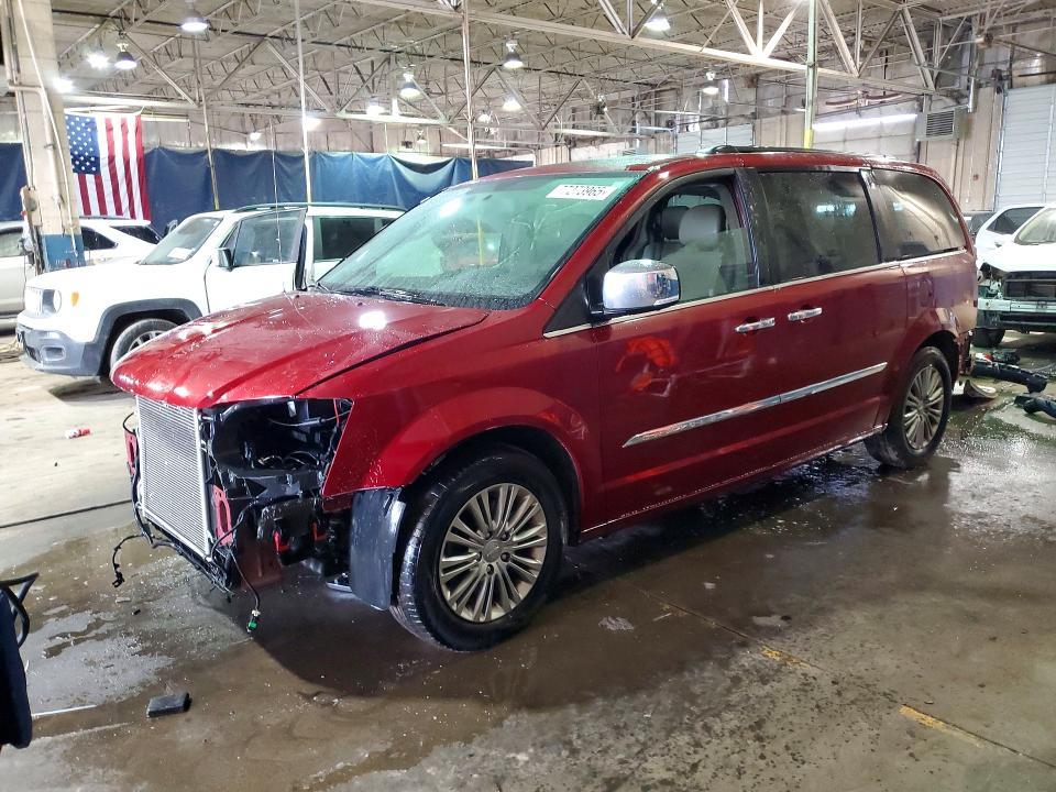 2016 Chrysler Town & Country Touring l