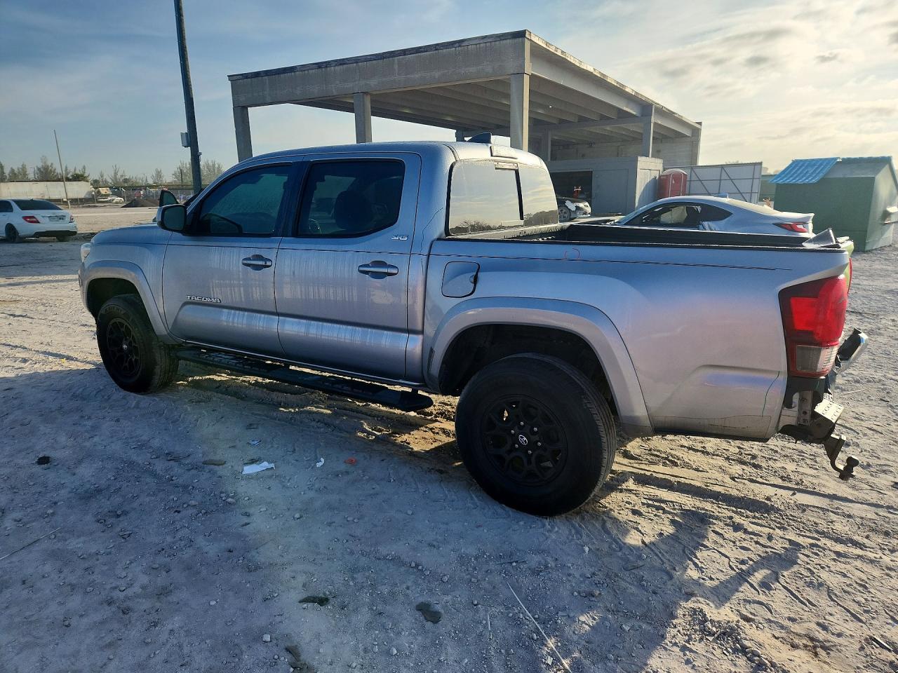 2020 Toyota Tacoma SR5 V6