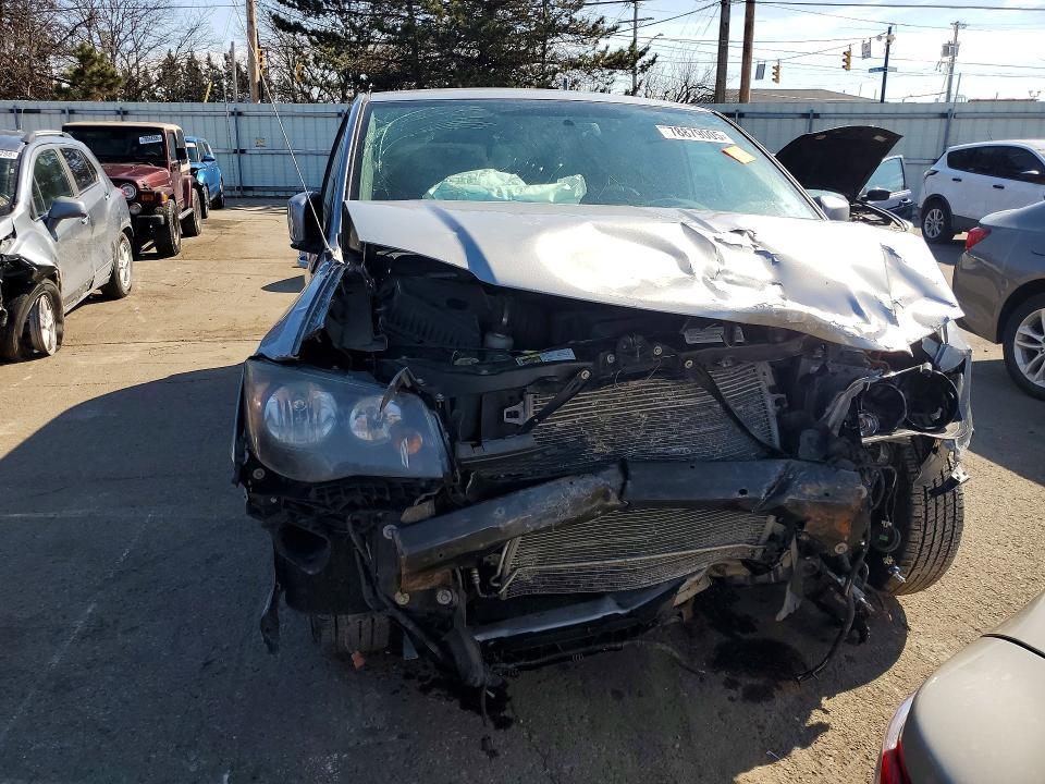 2014 Dodge Grand Caravan sxt