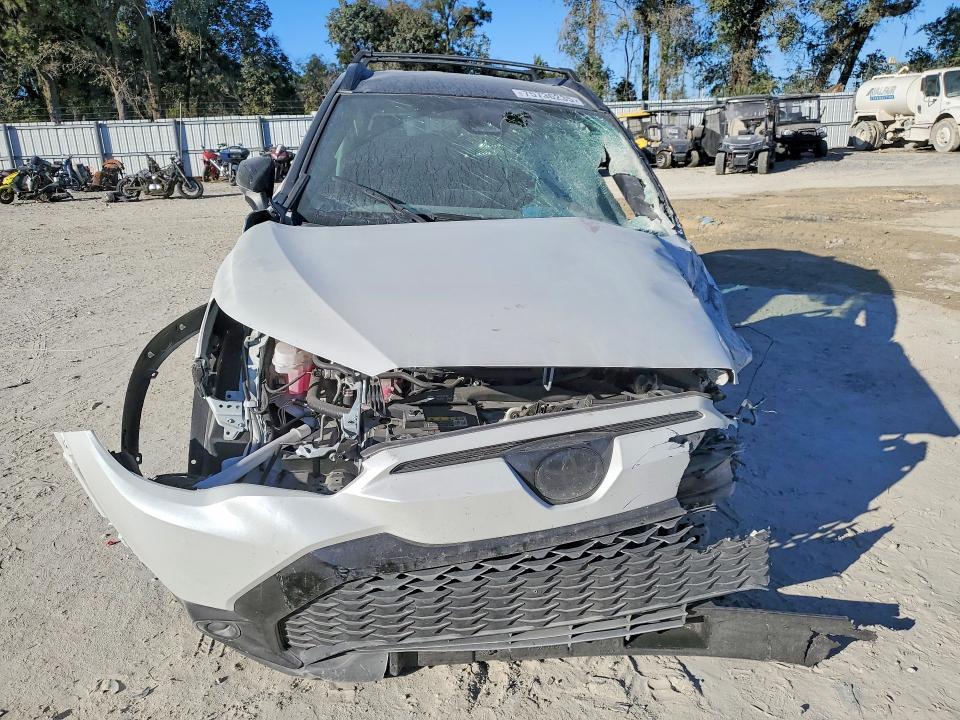 2025 Toyota Corolla Cross se