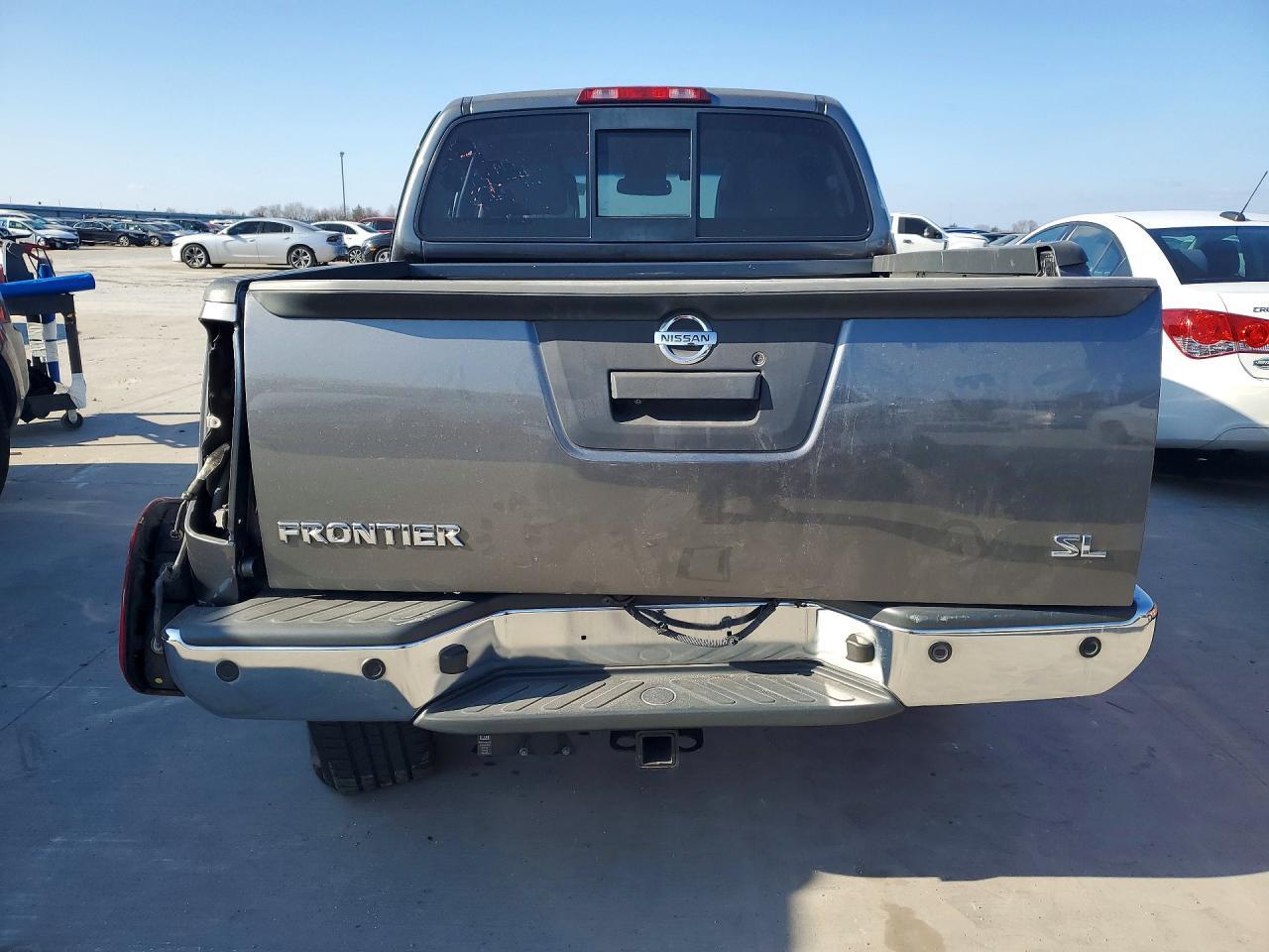 2016 Nissan Frontier SL