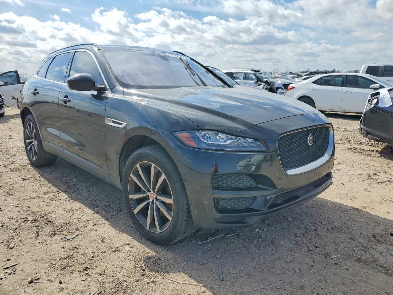 2017 Jaguar F-pace Prestige