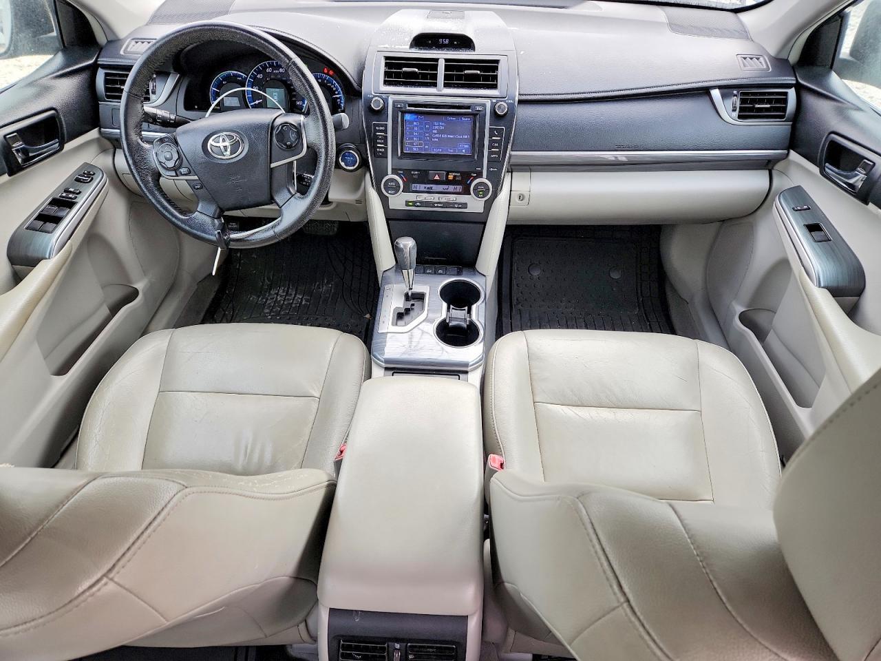 2012 Toyota Camry Hybrid