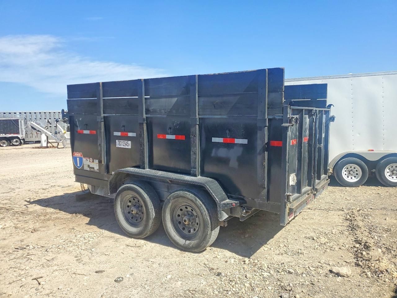 2025 Interstate Dump Trailer