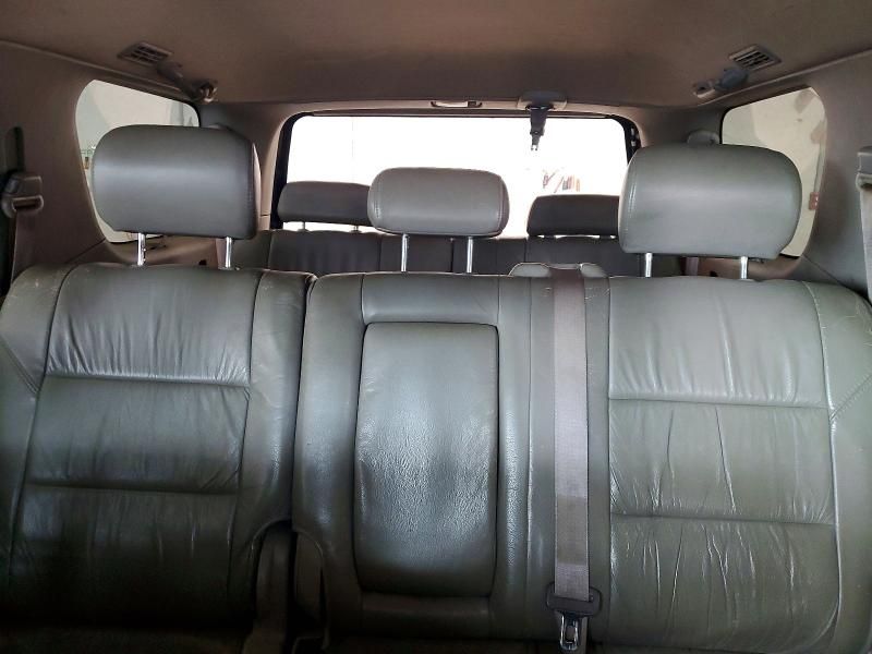 2001 Toyota Sequoia SR5