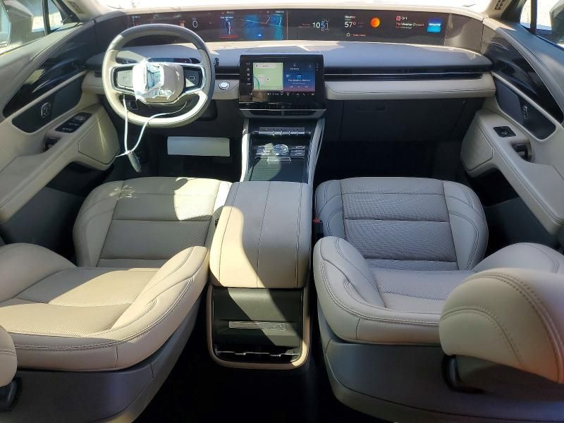 2025 Lincoln Nautilus Premiere