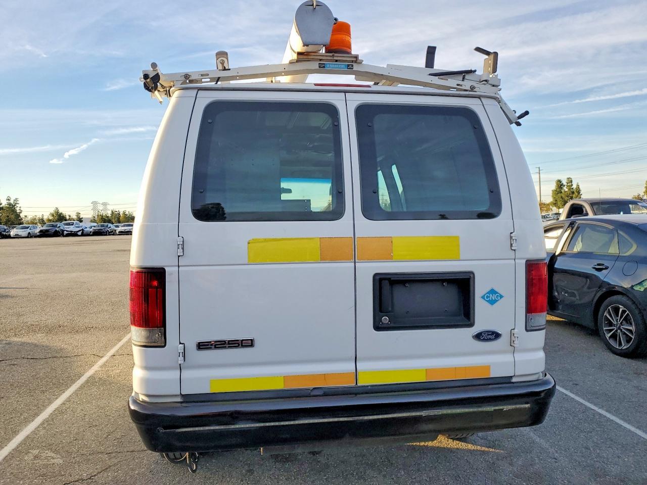 2010 Ford Econoline E250 van