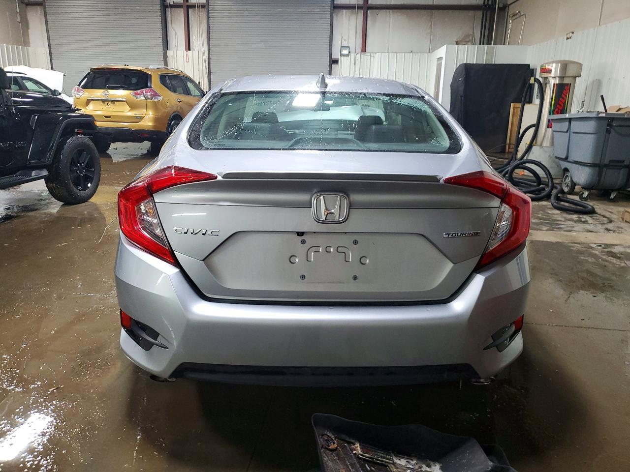 2016 Honda Civic Touring
