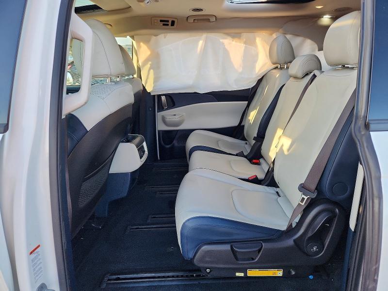 2025 KIA Carnival Hybrid sx