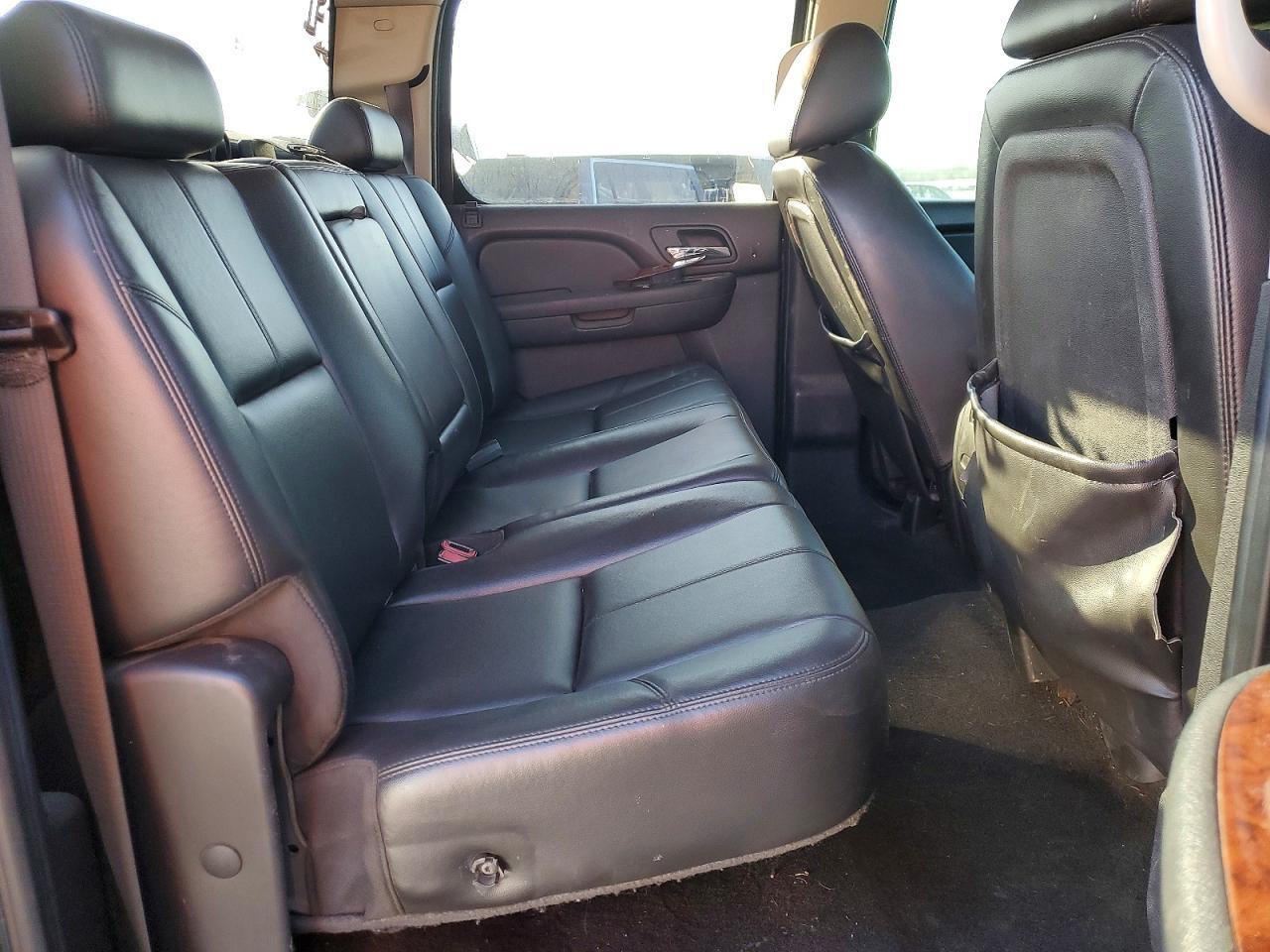 2010 GMC Sierra K2500 SLT