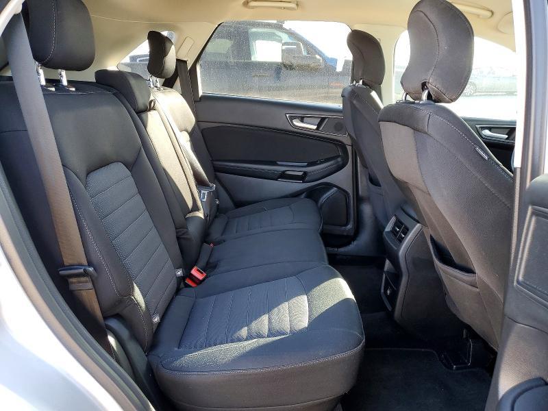 2017 Ford Edge se