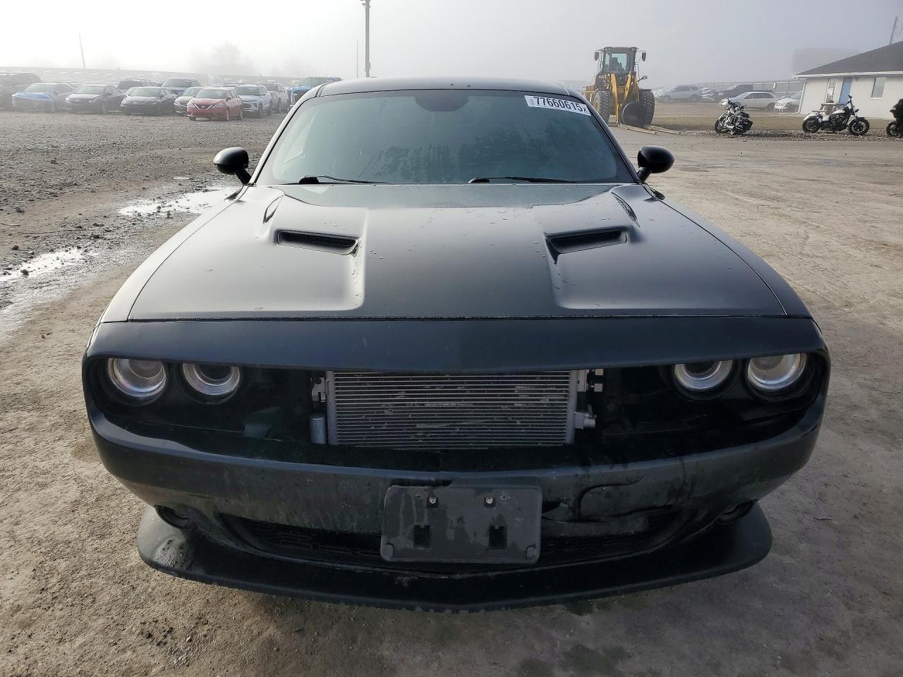 2016 Dodge Challenger sxt