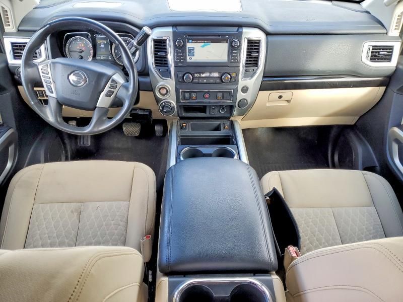 2018 Nissan Titan SV