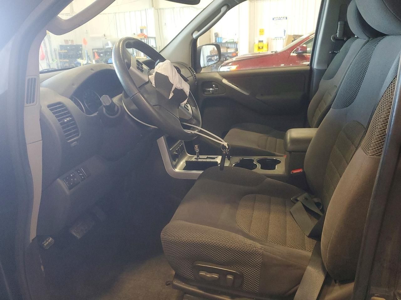 2012 Nissan Pathfinder s