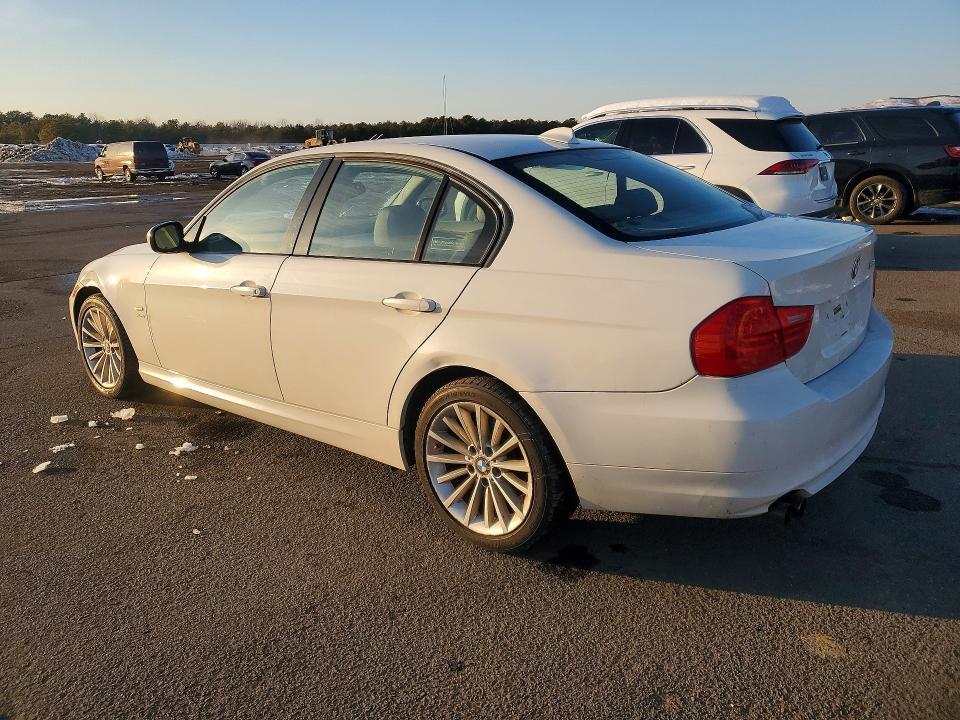 2011 BMW 328 xi Sulev
