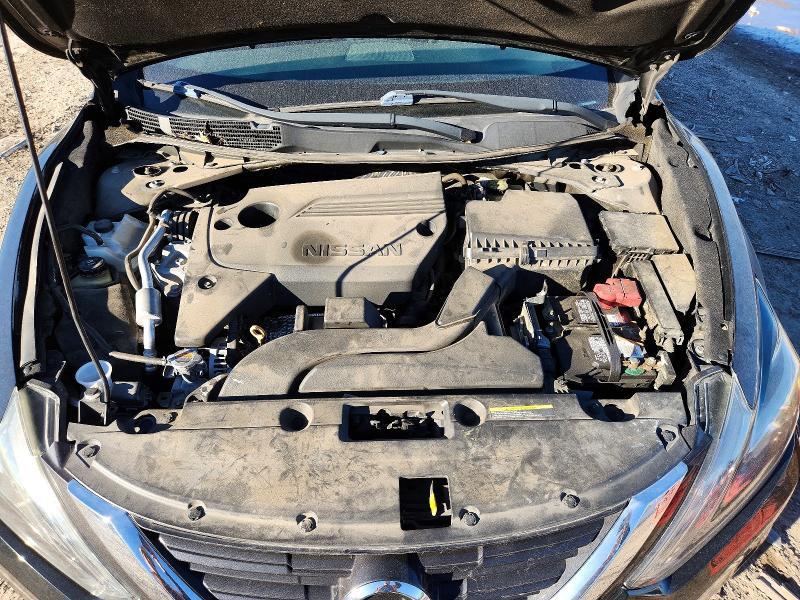 2017 Niss Altima 2.5